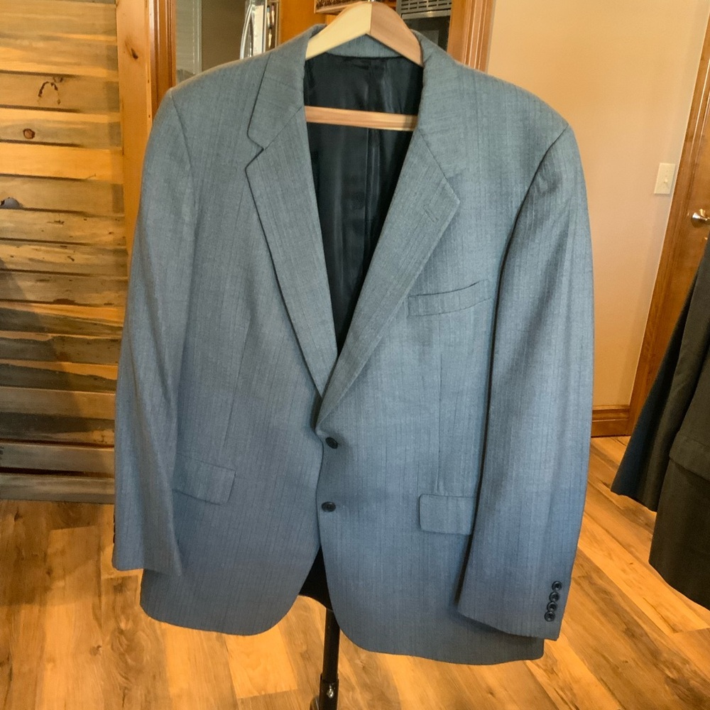 Men's Dark Gray 2 Piece Suit
